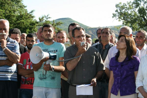 Hatip Dicle'nin Milletvekilliğinin Düşürülmesi galerisi resim 1