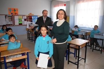 Tunceli’de Öğrenciler Karnelerini Aldı galerisi resim 1