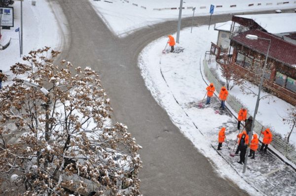 Tunceli'de 45  Köy Yolu Ulaşıma Kapalı galerisi resim 3