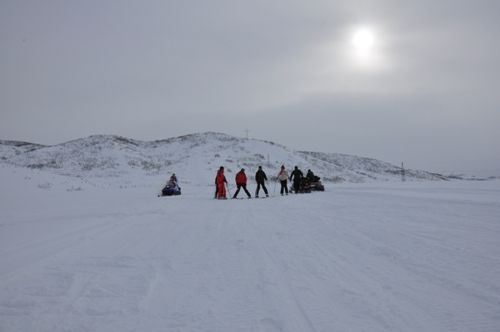 Vali Taşkesen, Ovacıklılarla Birlikte Kayak Yaptı galerisi resim 1