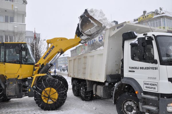 Tunceli’de 268 köy yolu ulaşıma kapalı galerisi resim 2