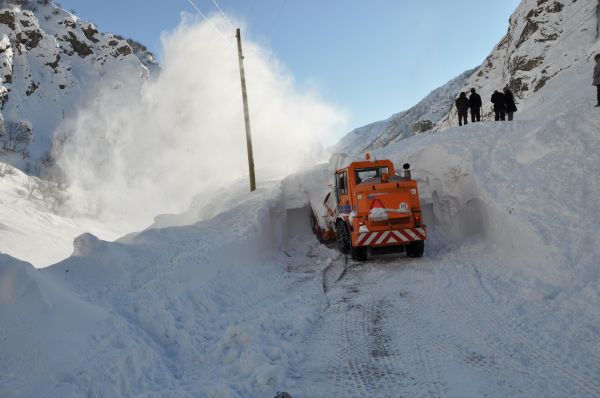 Tunceli’de Çığ’lar Tehlike Saçıyor galerisi resim 6