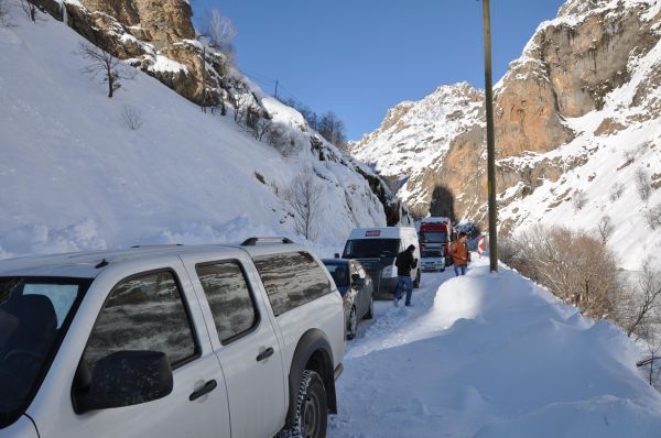 Tunceli-Pülümür karayoluna Çığ Düştü galerisi resim 7