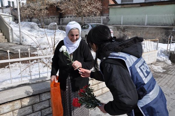 Tunceli Emniyetinden Bir İlk galerisi resim 1