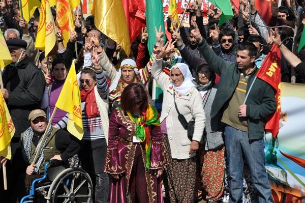 Tunceli'de Nevruz Coşkuyla Kutlandı galerisi resim 5