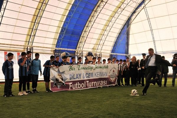 Tunceli'de Şehitler için Futbol Turnuvası galerisi resim 7