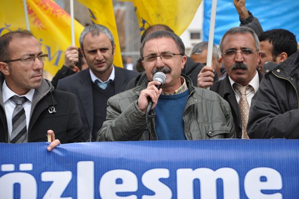 Sendika Yasa Tasarısı Protesto Edildi galerisi resim 1