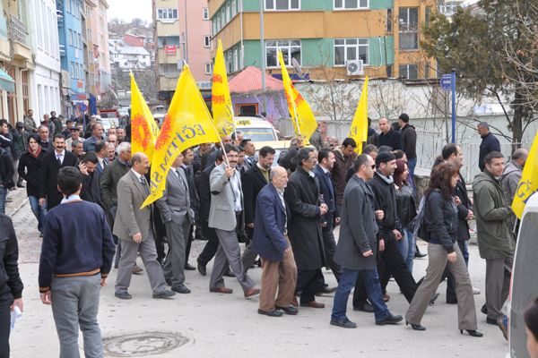 Sendika Yasa Tasarısı Protesto Edildi galerisi resim 3