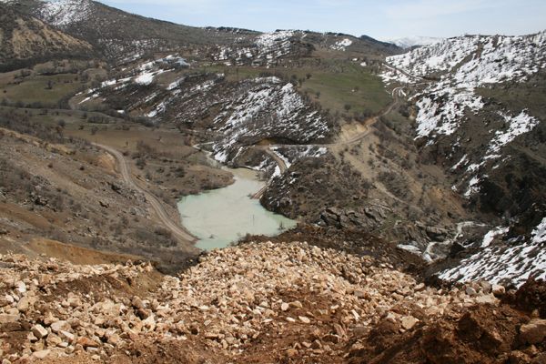 Harik Kaplıcaları Heyelan Altında Kaldı galerisi resim 1