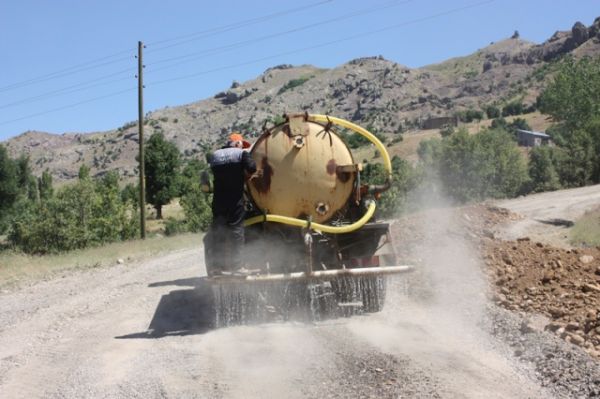 Düzgün Baba yolunda asfaltlama çalışması sürüyor galerisi resim 2