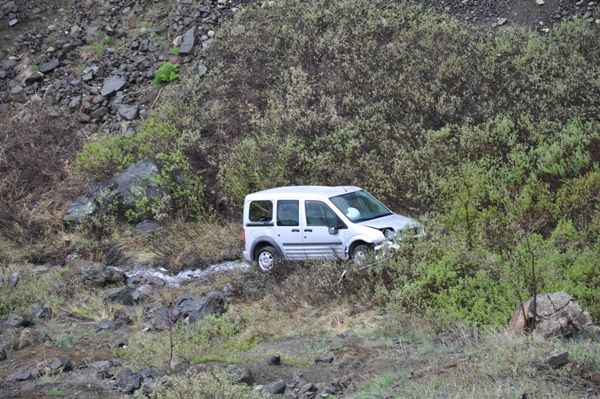 Pülümür’de Trafik Kazası: 1 Yaralı galerisi resim 3