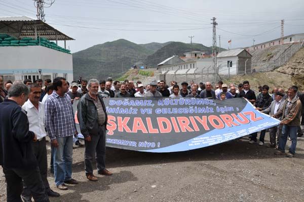 Baraj Şantiyesinde Eylem Yaptı galerisi resim 1