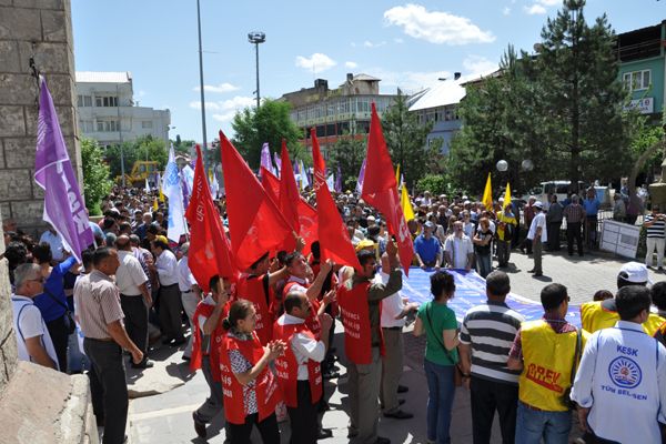 Tunceli’de Kamu Çalışanları İş Bıraktı galerisi resim 2