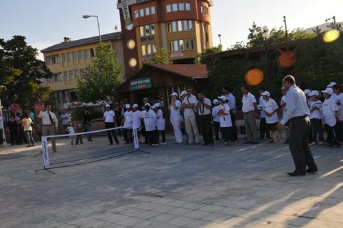 Sokak Tenisi Tunceli'de büyük ilgi gördü galerisi resim 4