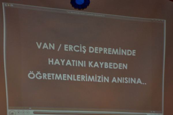 Öğrenciler, Öğretmenleri unutmadı galerisi resim 1