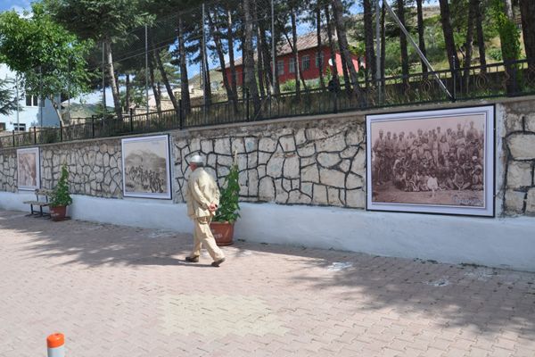 HOZAT’TA 1938 DUVARI OLUŞTURULDU galerisi resim 1