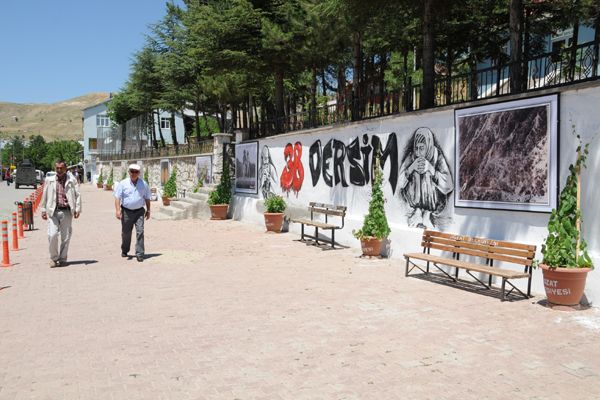 Dersim Katliamının fotoğrafları için 38 duvarı galerisi resim 3