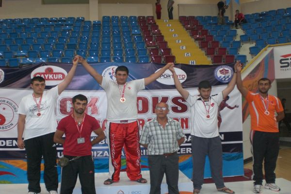 Kick-Boks’ta Türkiye Şampiyonu galerisi resim 2