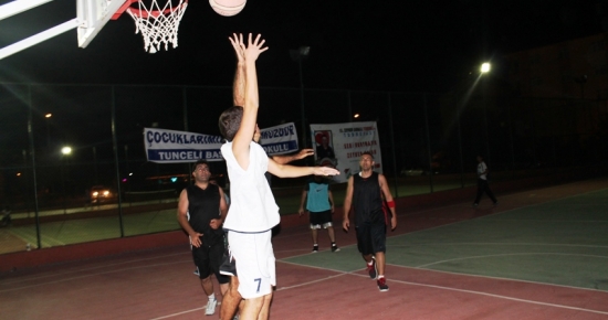 Zeynep Durmaz Sokak Basketbol Turnuvası