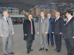 Vali Kaymak, İl Özel İdaresi hizmet binalarını inceledi