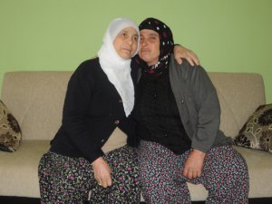 Annelerden 'Barış' Çağrısı