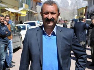 Komünist başkanın makam aracı farkı