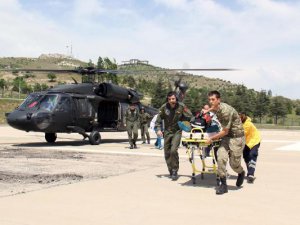 Kalp hastası, askeri helikopterle hastaneye kaldırıldı