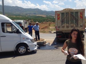 Dersim’de trafik kazası: 8 yaralı