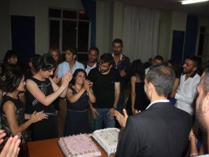Hozat’ta mezuniyet gecesi