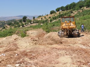 Esentepe Mahallesi’nde Yeni Yol Çalışması