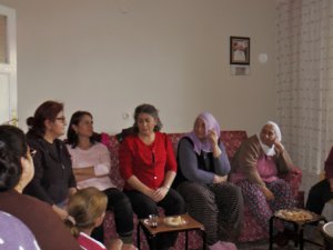 Mahallelerde Özgün Kadın Toplantıları Başladı