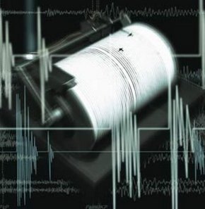 ABD'de bomba etkisi yaratan deprem! VİDEO