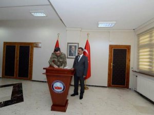 Korgeneral Yaşar, Vali Kaymak’ı ziyaret etti