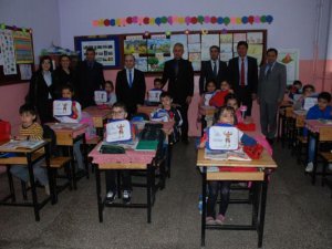 Öğrencilere “Sağlıklı Meyve Tabağı” dağıtıldı
