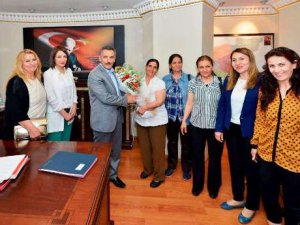 ADEM Kursiyerlerinden Vali Kaymak’a teşekkür ziyareti