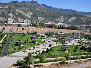 Dersim'de Parklarda Bakım Çalışması