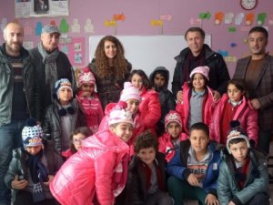 Ovacık'ta Öğrencilere Kışlık Kıyafet Yardımı
