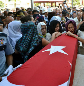 Şehit polis Hatay'da toprağa verildi!