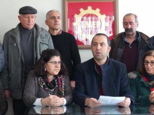 EMEK Partisi: Belediye'de çalışan 14 kişi işten çıkarıldı
