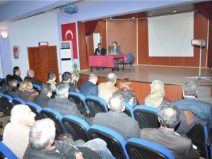 Kaymakam Çomaklı, halk toplantısı düzenledi