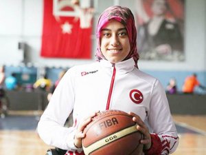 Çemişgezekli Rabia A Milli Basketbol Takımında