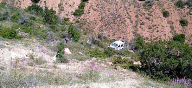 Dersim'de Trafik Kazası: 3 Yaralı