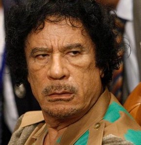Libyalılar, Kaddafi'nin Nijer sınırında olduğunu düşünüyor