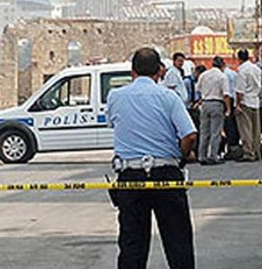 Polis aracına silahlı saldırı