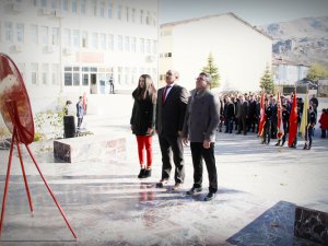 Öğretmenler günü Çemişgezek'te etkinliklerle kutlandı