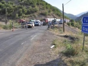 Tunceli-Erzincan karayolu tır geçişlerine açıldı