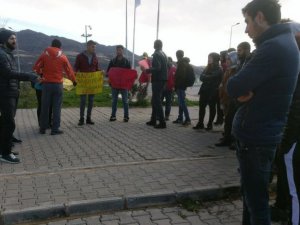Pülümür'deki öğrenciler, kampüslerinin taşınmasını istiyor