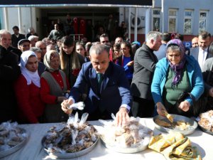 Afrin şehitleri için niyaz dağıtıldı