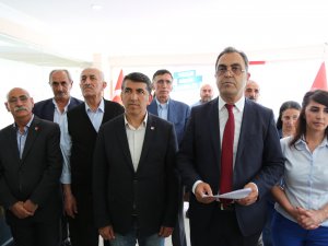 Ali Mustafa  Çelik, aday adaylığını açıkladı