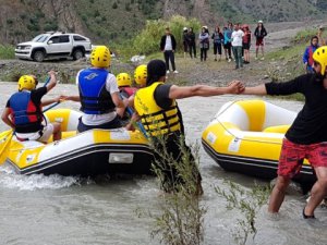 Hakkari Rafting Takımı Tunceli Yolcusu